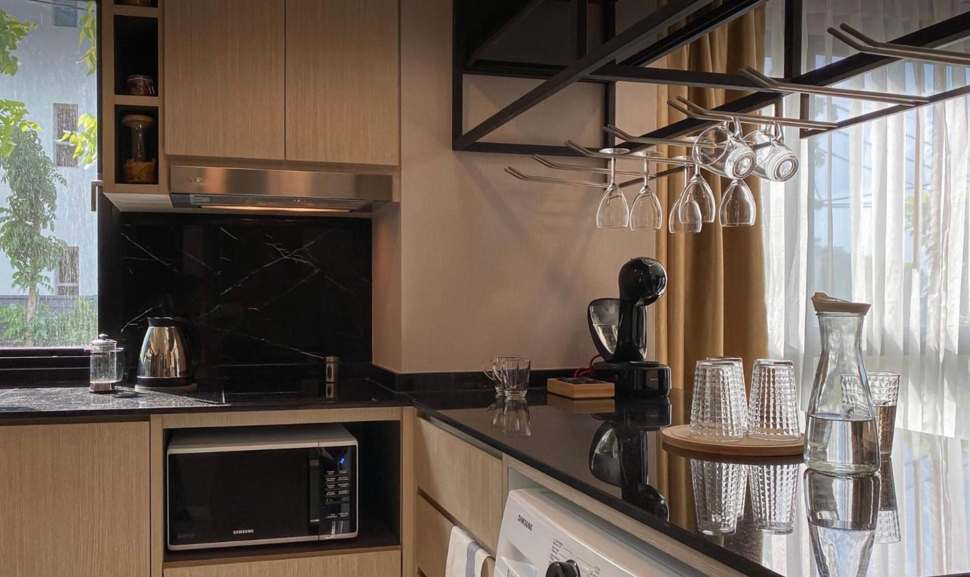 2 Bdr In Mida Grande Surin By Capitalpro Phuket